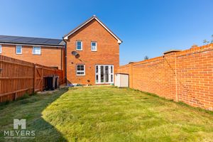 Photo 8- click for photo gallery